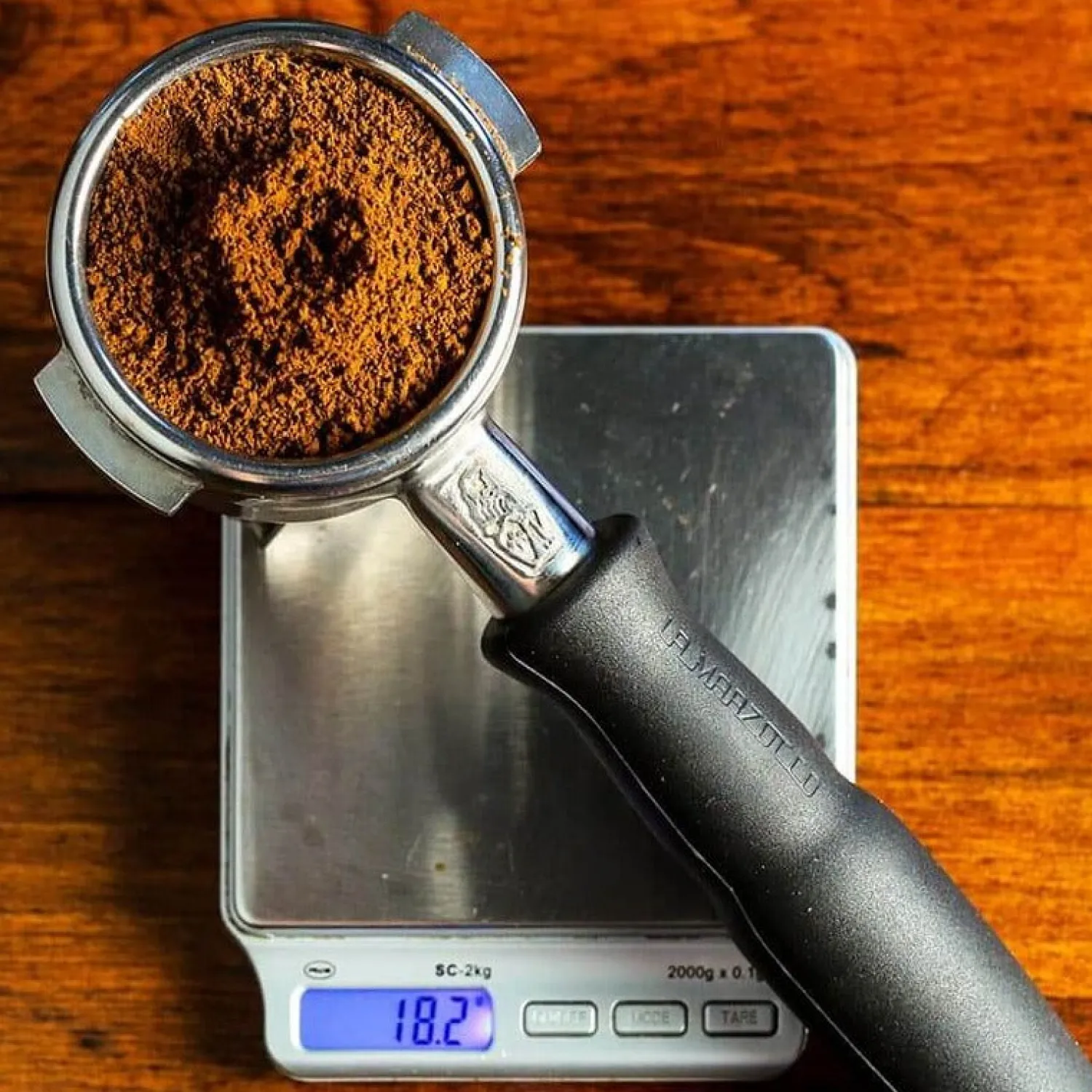 Ma Caféine Barista Tools | Barista Tools>American Weight | 2kg scale with adapter