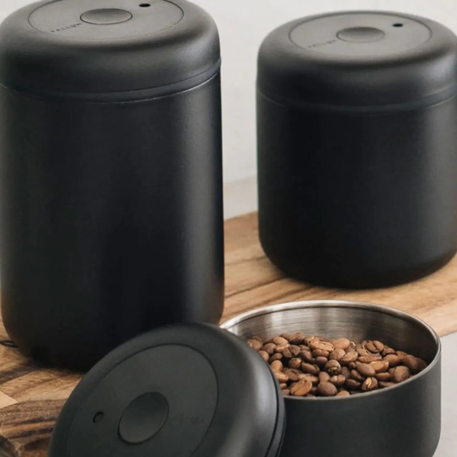 Ma Caféine Preservation | Preservation>Fellow | Atmos matte black coffee container 1.2L